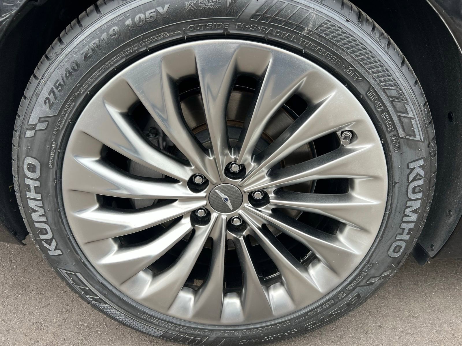 Used 2019 Genesis G90 5.0 Ultimate image 14