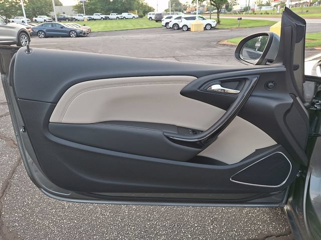 Used 2018 Buick Cascada Premium FWD image 12