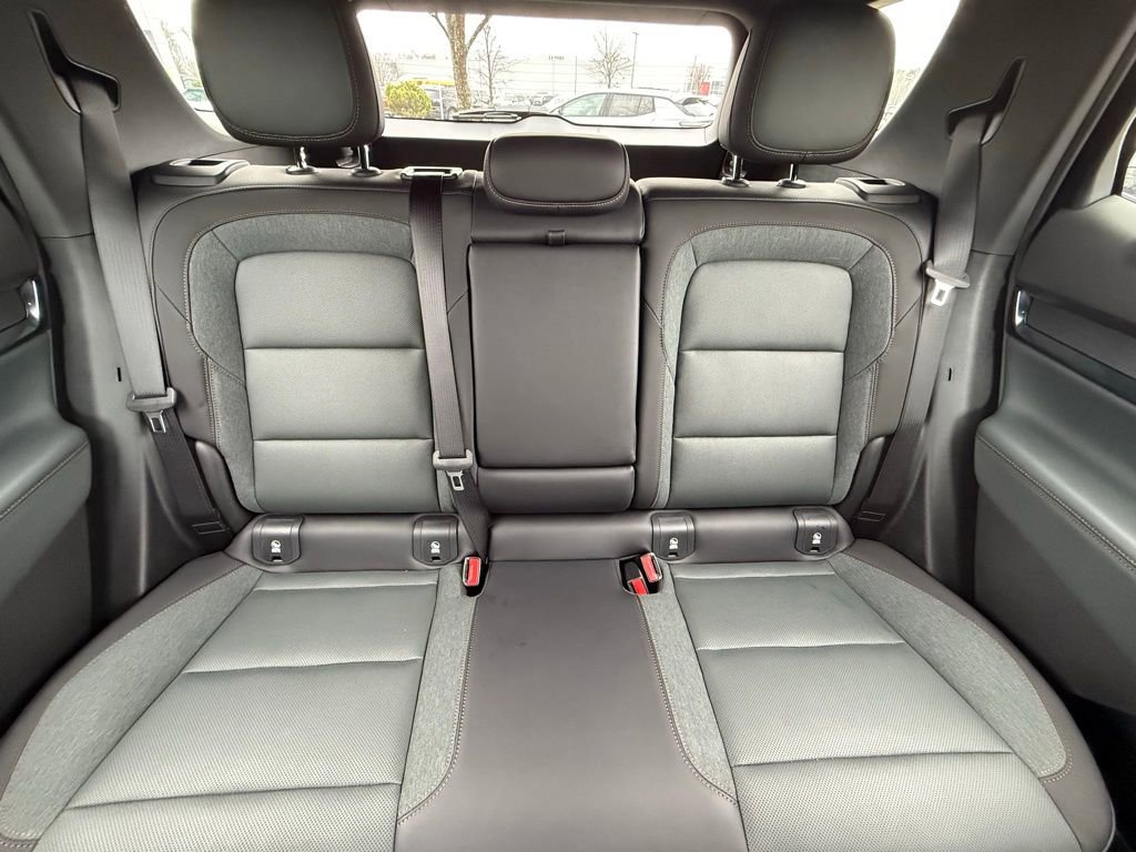 Used 2026 GMC Terrain AT4 w/ Convenience Package III image 28