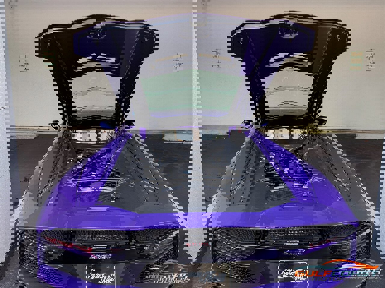 Used 2018 Lamborghini Aventador S image 41