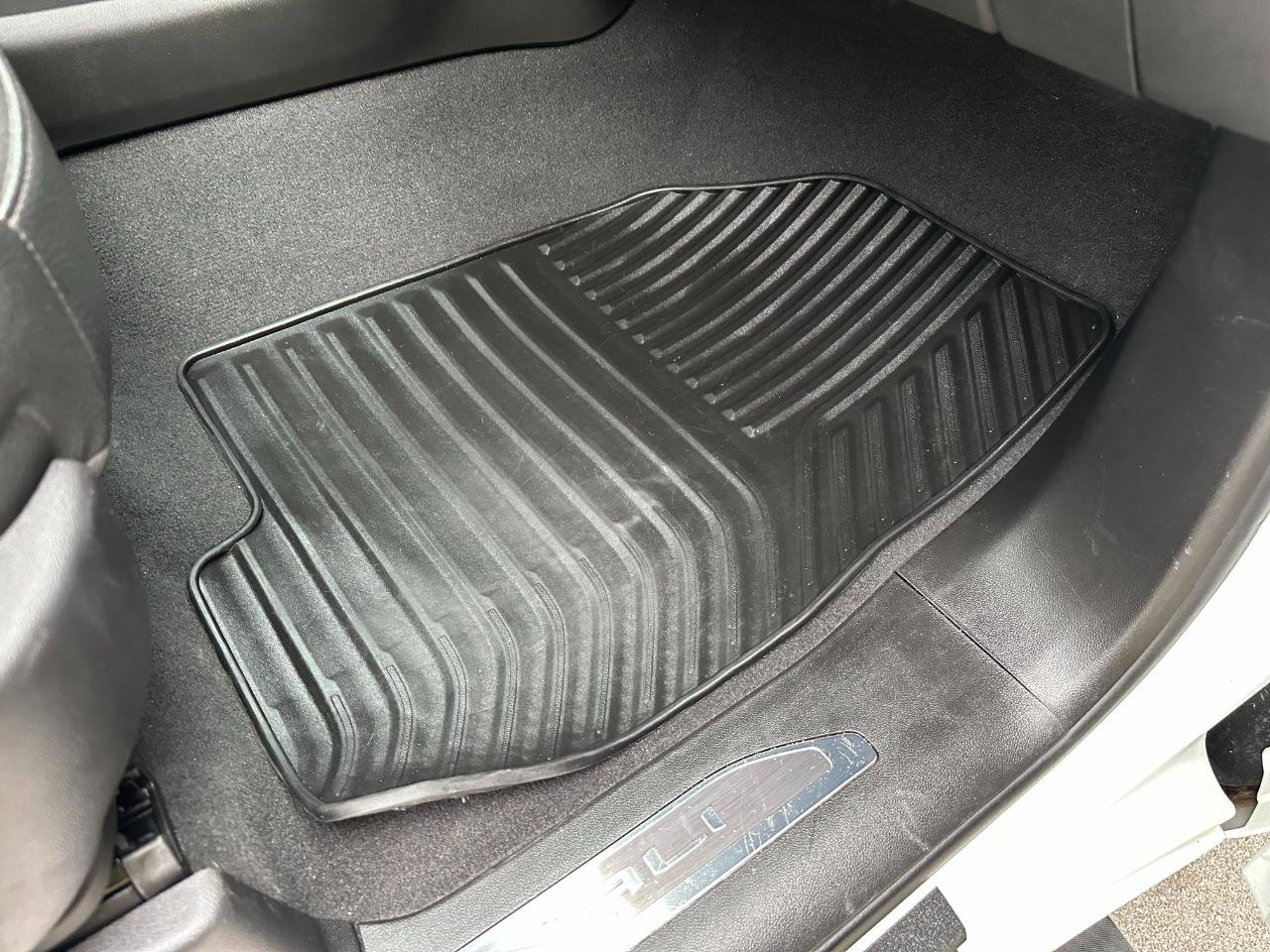 Used 2022 GMC Sierra 3500 Denali image 34