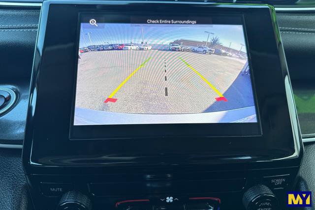 Used 2023 Jeep Grand Cherokee L Laredo w/ Trailer Tow Group (B) image 26