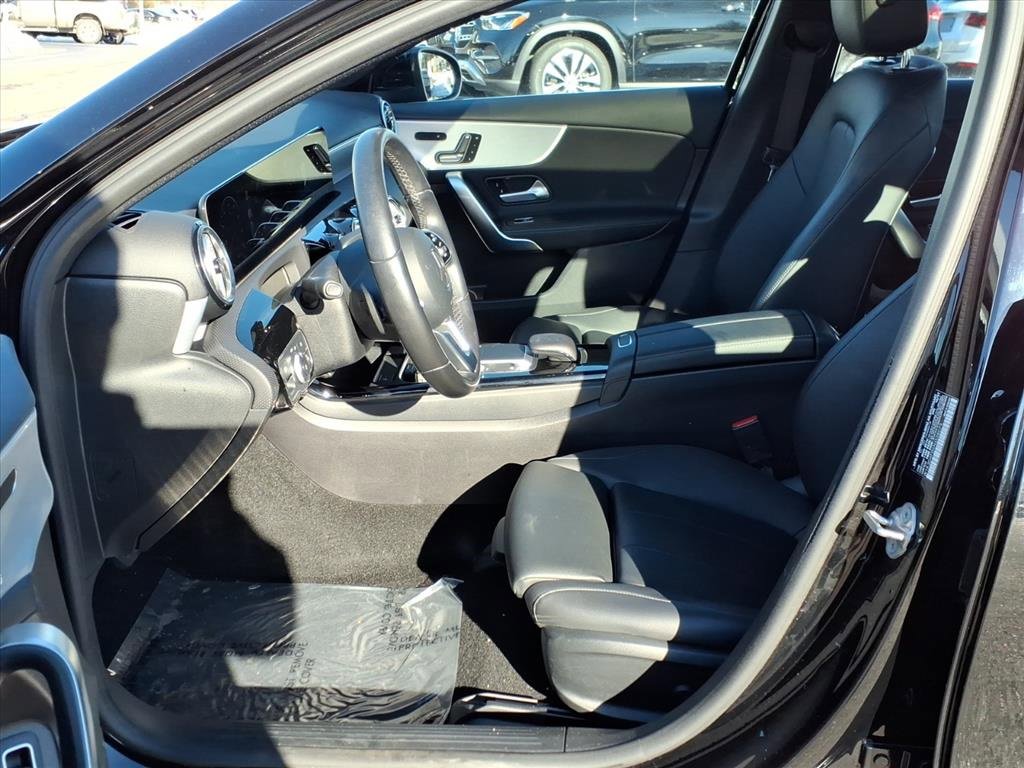 Used 2022 Mercedes-Benz A 220 A 220 image 11
