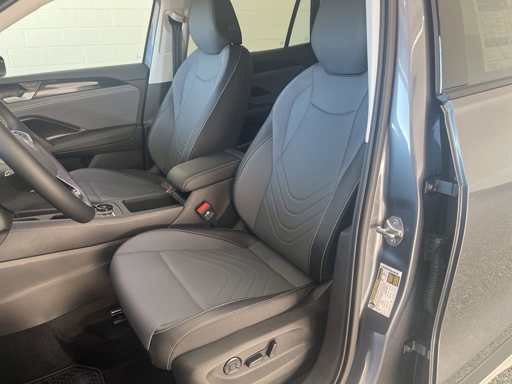 New 2026 Volkswagen Tiguan SE AWD/4WD image 15