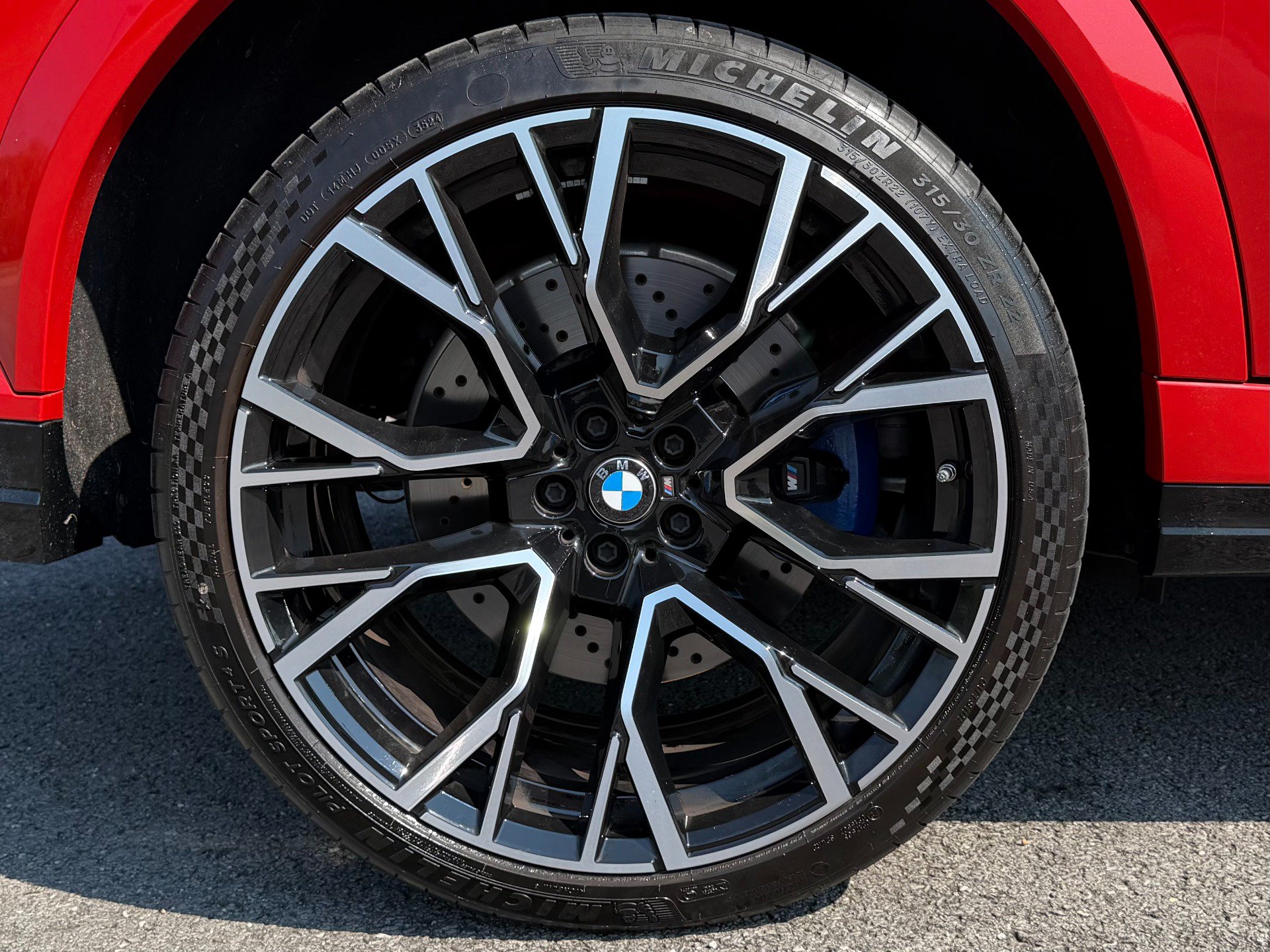 Used 2025 BMW X6 M Competition w/ Executive Package AWD/4WD image 54
