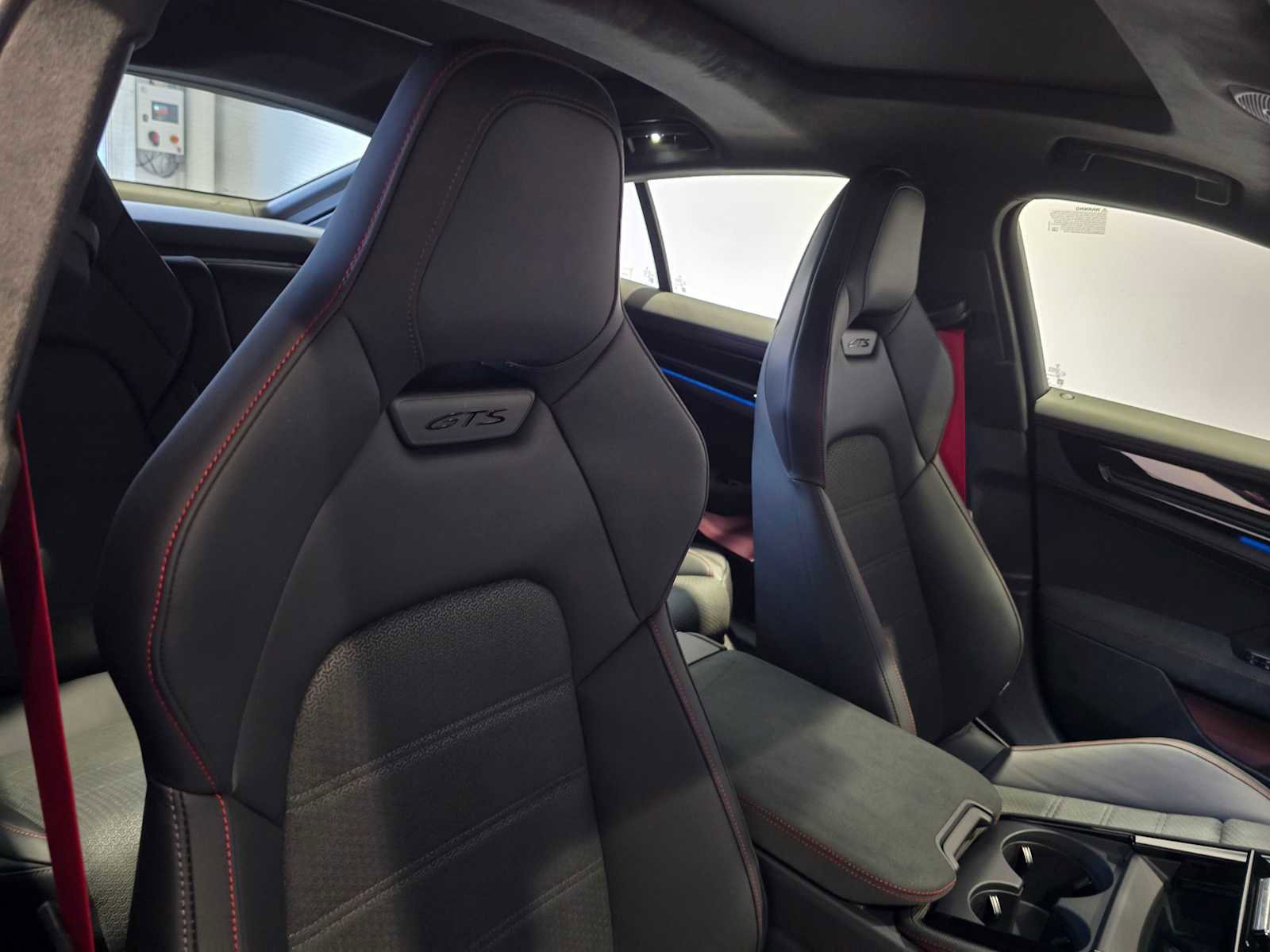 New 2026 Porsche Panamera GTS image 15