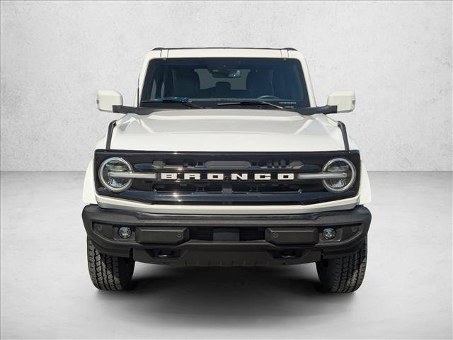 Used 2022 Ford Bronco Outer Banks image 2