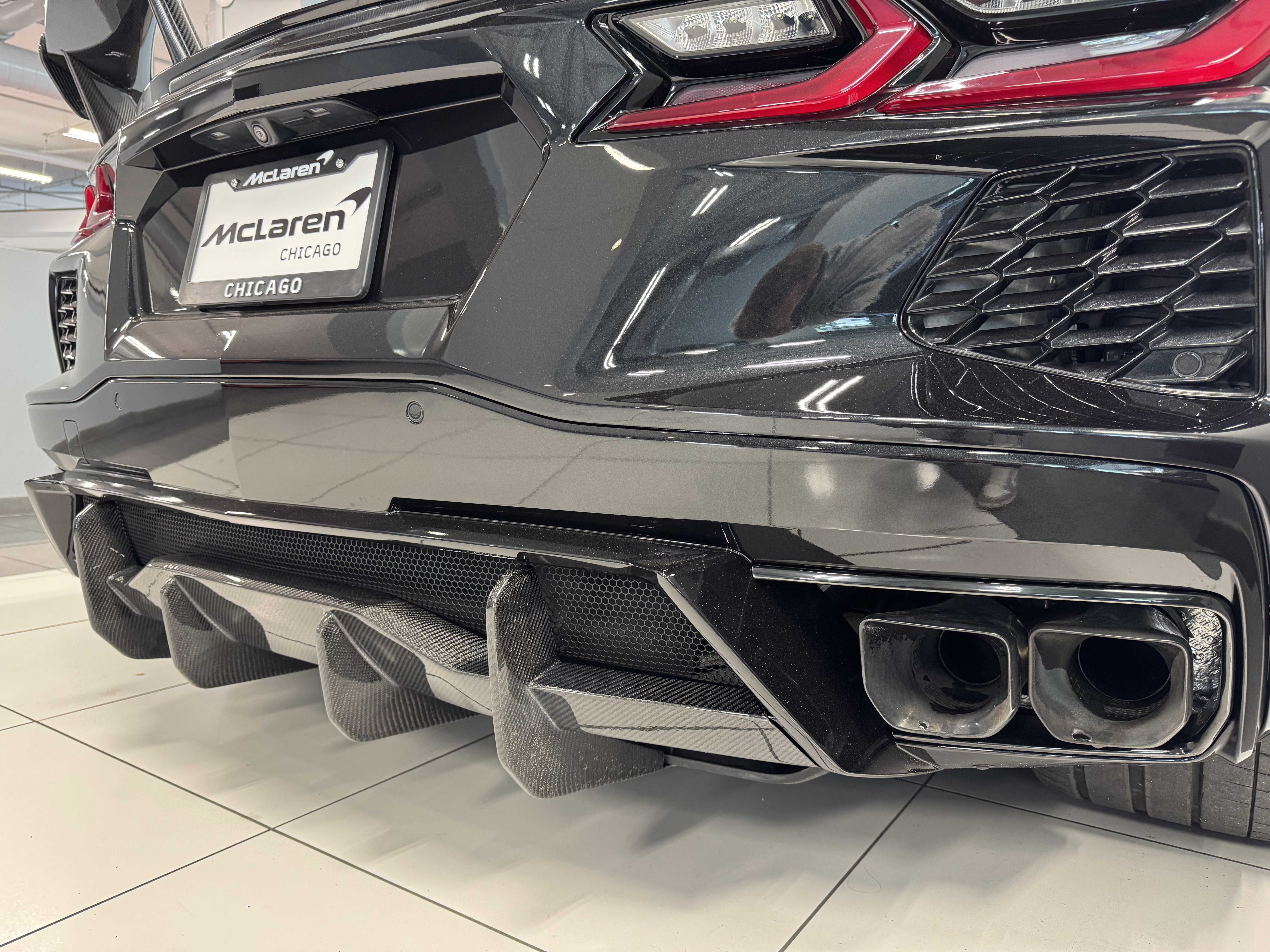 Used 2023 Chevrolet Corvette Stingray Premium Conv w/ Z51 Performance Package image 5