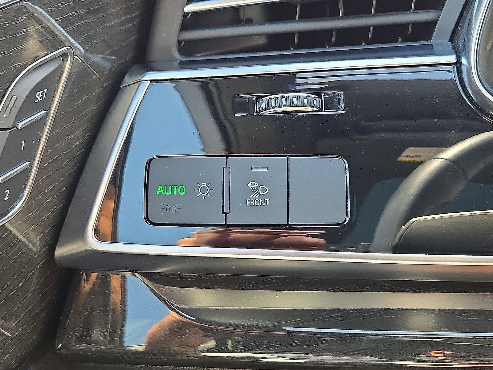 Used 2025 Audi Q7 3.0T Premium Plus AWD/4WD image 24