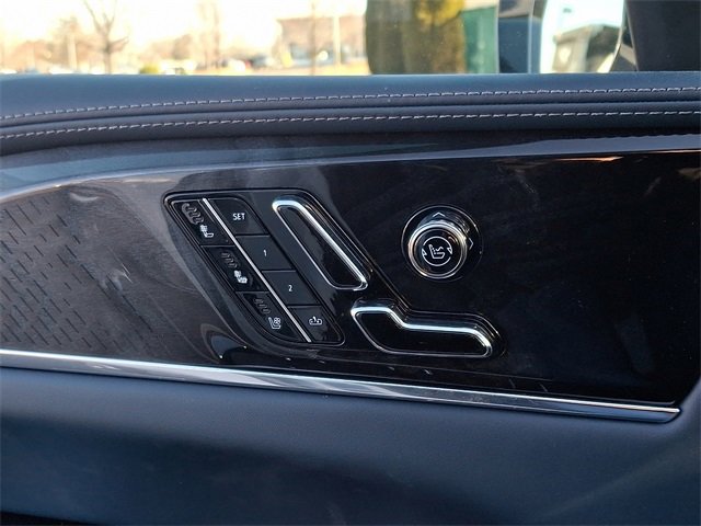 New 2025 Cadillac Escalade IQ Luxury 2 image 24