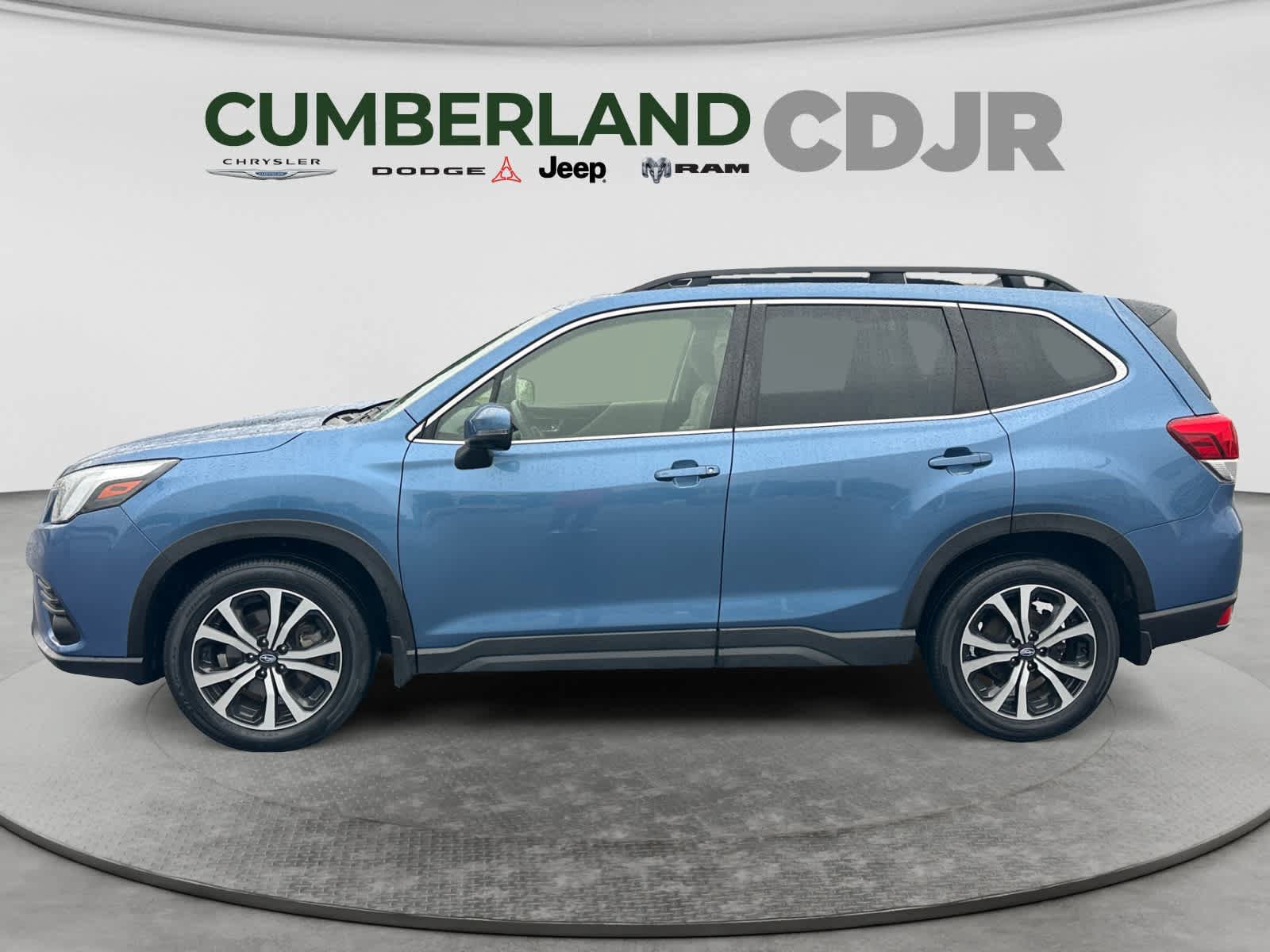 Used 2024 Subaru Forester Limited AWD/4WD image 3