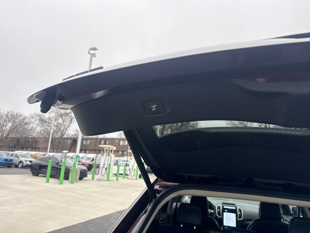 Used 2023 Ford Edge SEL w/ Convenience Package image 13