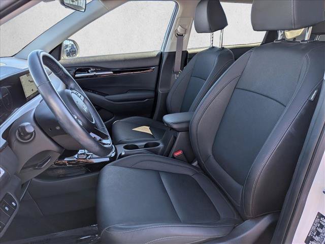 Used 2024 Kia Seltos EX FWD image 16