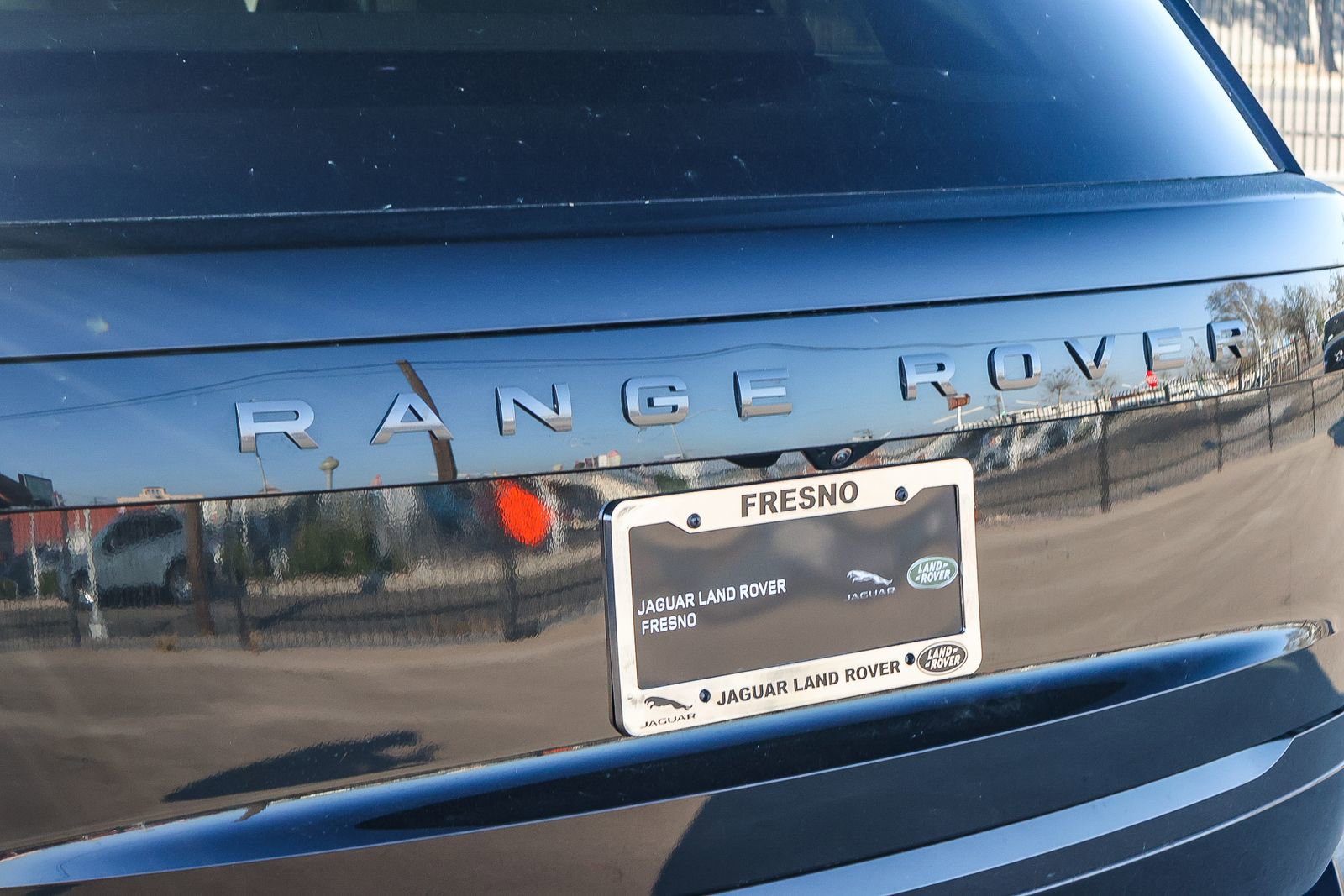 New 2026 Land Rover Range Rover SE image 11