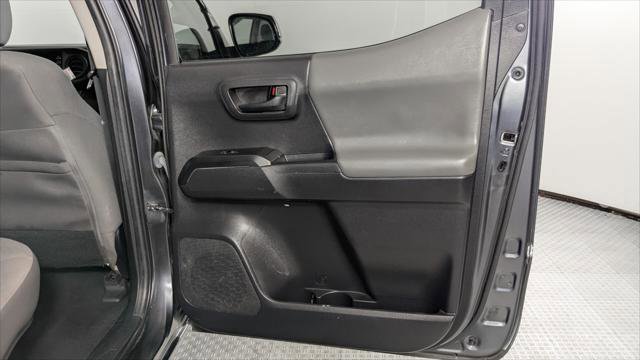 Used 2023 Toyota Tacoma SR AWD/4WD image 18