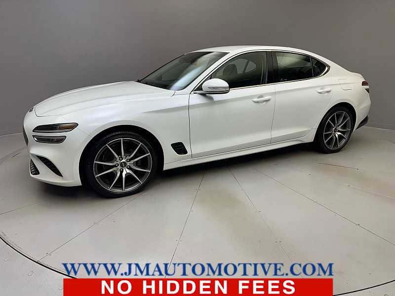 Used 2023 Genesis G70 2.0T image 1