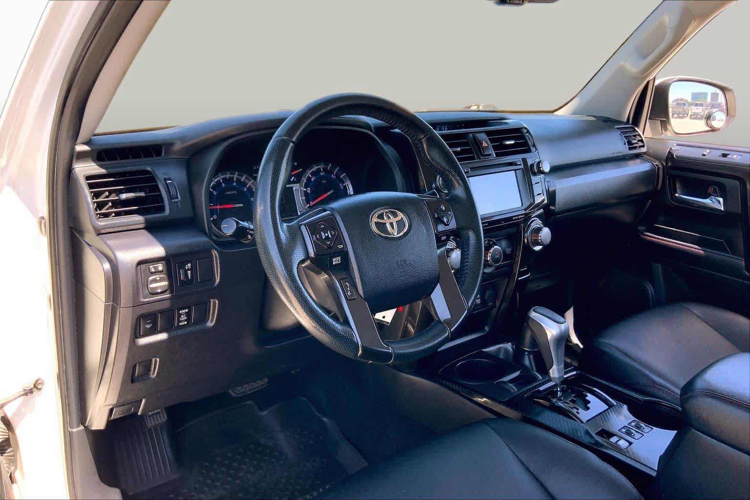 Used 2018 Toyota 4Runner TRD Pro AWD/4WD image 17