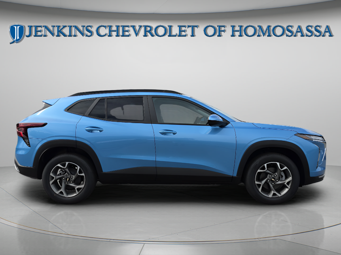 New 2026 Chevrolet Trax LT w/ Sunroof Package FWD image 3