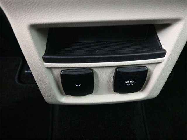 Used 2017 Ford Edge Titanium w/ Technology Package image 21