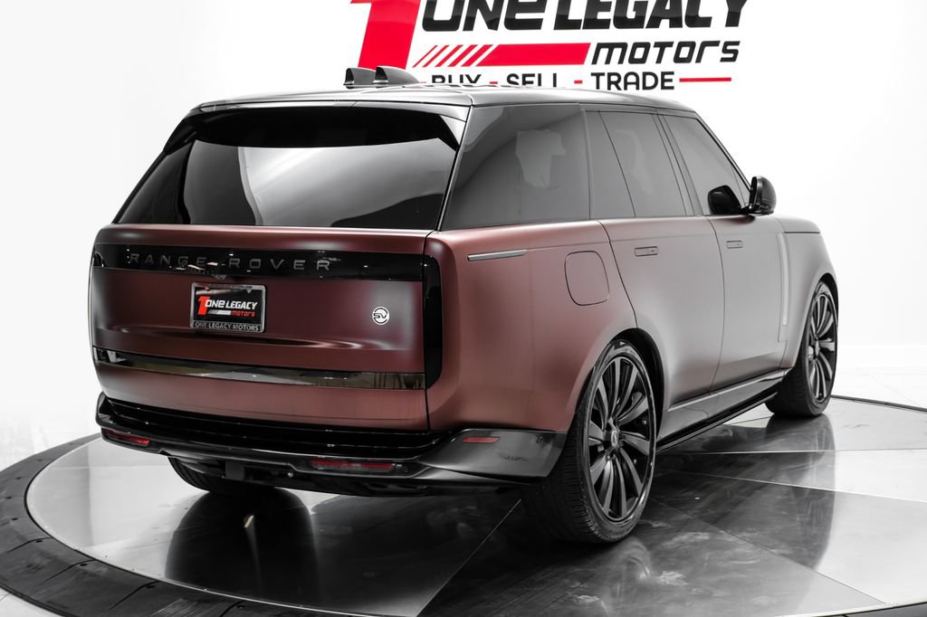 Used 2023 Land Rover Range Rover SV AWD/4WD image 6
