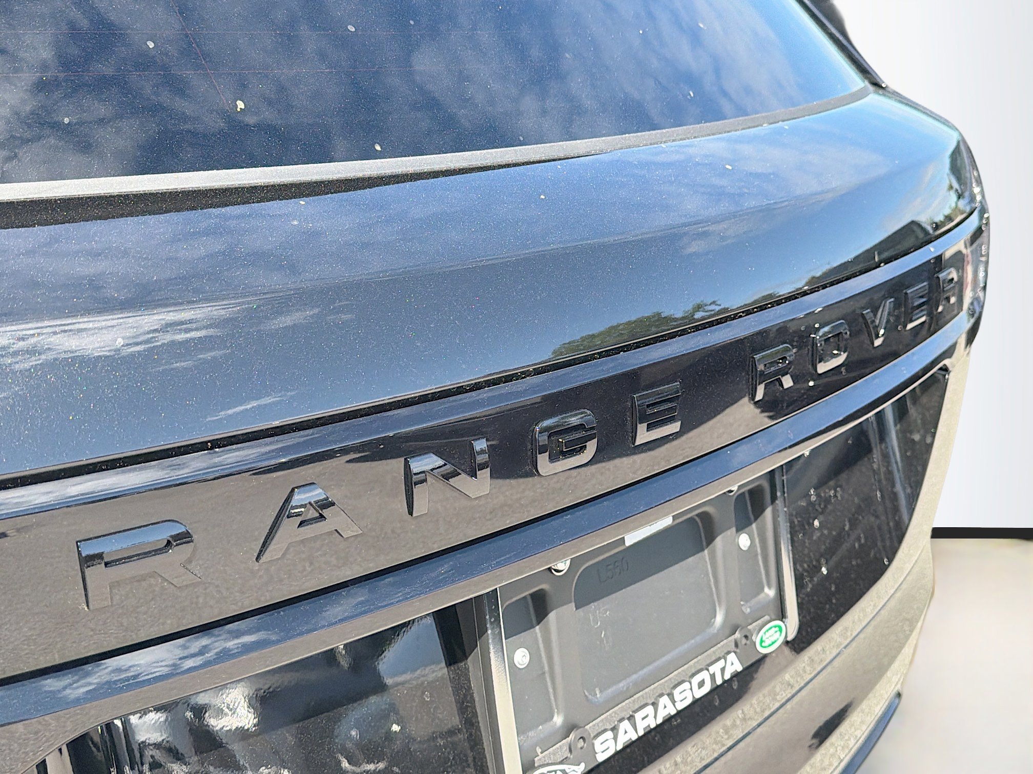 New 2026 Land Rover Range Rover Velar Dynamic SE image 11