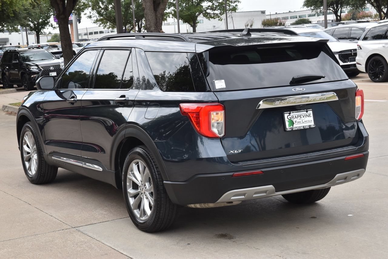 Certified 2023 Ford Explorer XLT w/ Equipment Group 202A RWD image 10