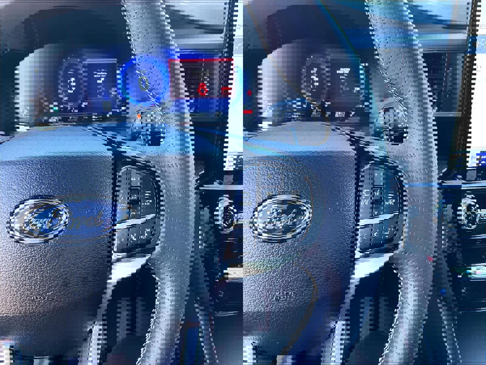 Used 2023 Ford Explorer ST w/ Equipment Group 401A image 20