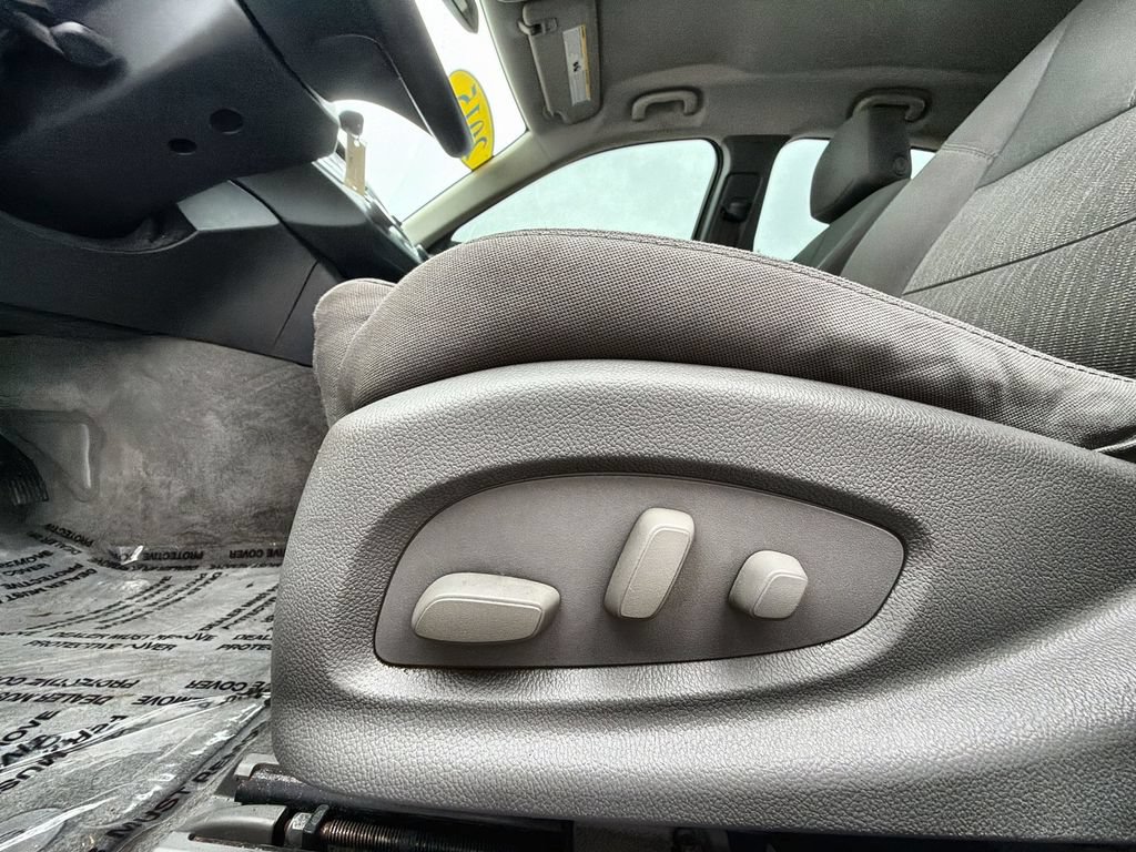 Used 2015 Chevrolet Impala LS FWD image 14