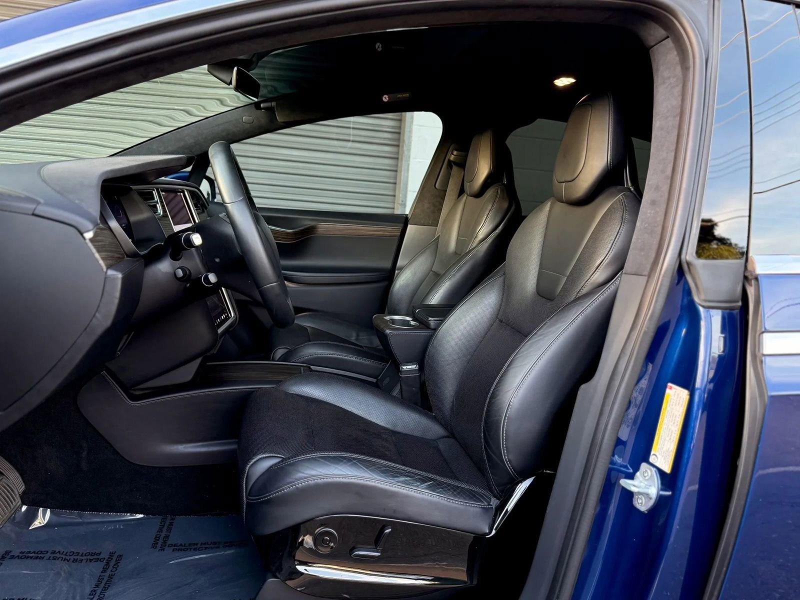 Used 2016 Tesla Model X 90D image 19