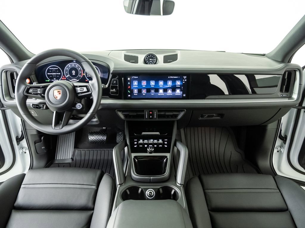 New 2026 Porsche Cayenne image 19
