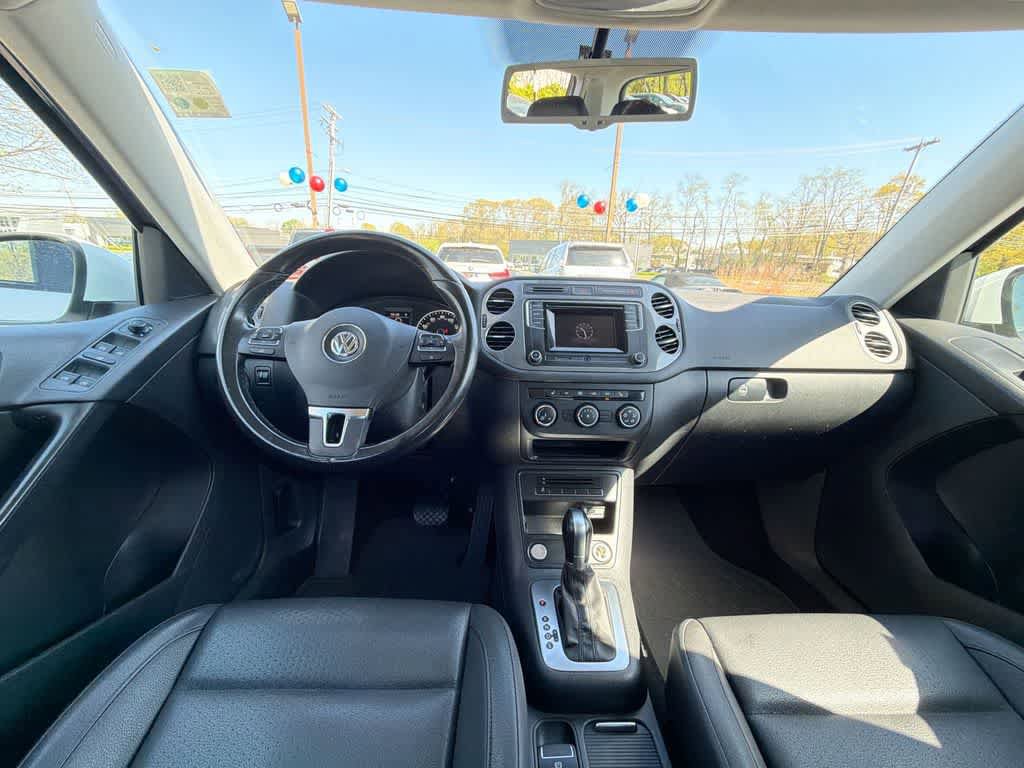Used 2016 Volkswagen Tiguan S FWD image 19