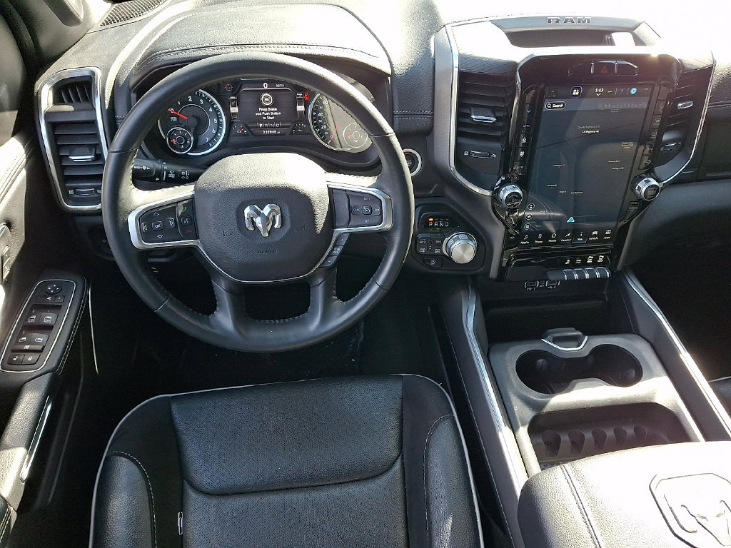 Used 2024 RAM 1500 Laramie AWD/4WD image 12