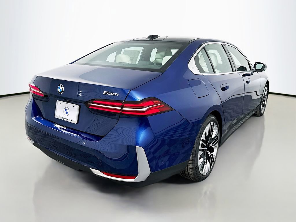 New 2026 BMW 530i w/ Executive Package image 5