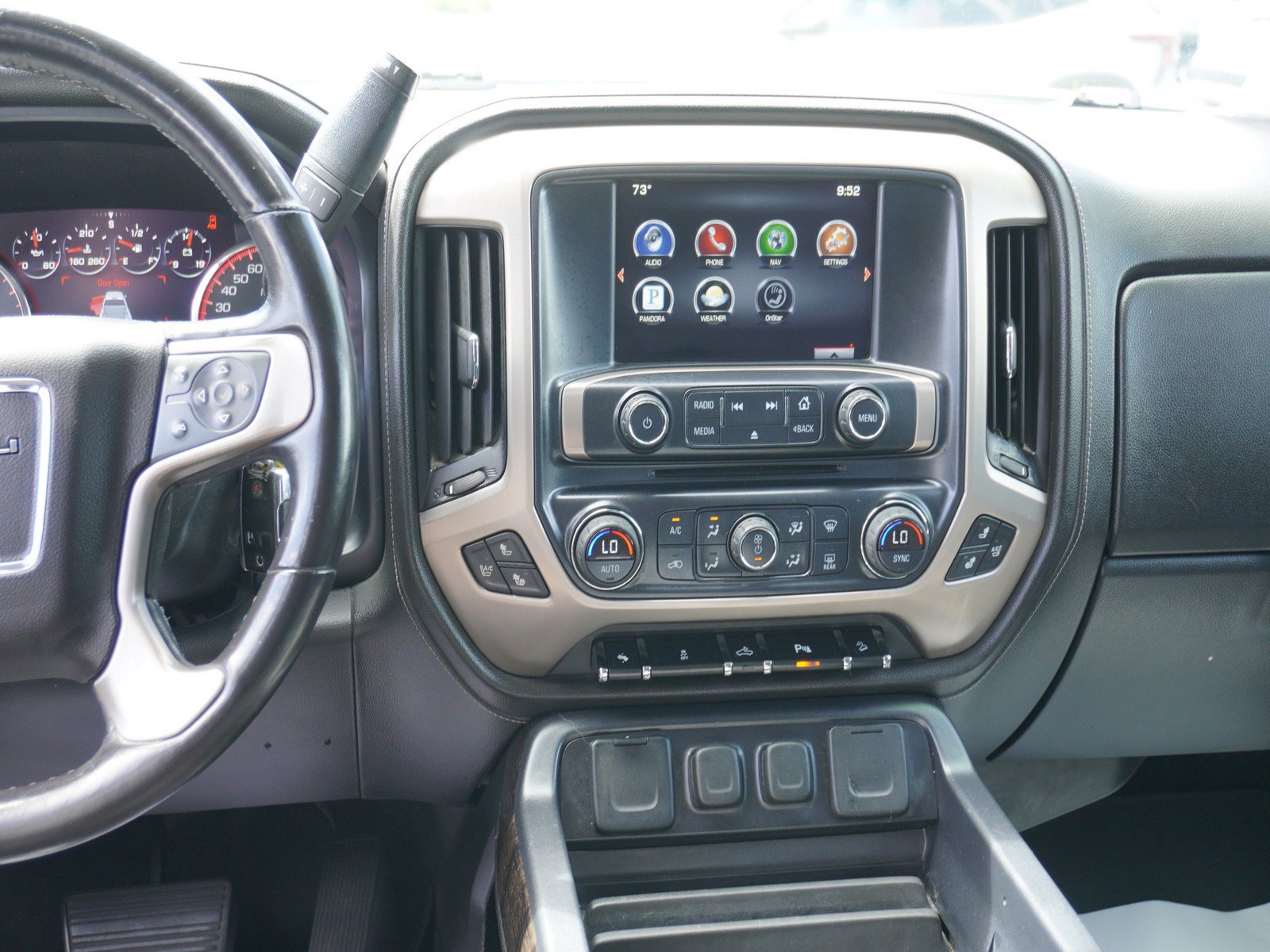 Used 2014 GMC Sierra 1500 Denali w/ Suspension Package, Off-Road AWD/4WD image 15