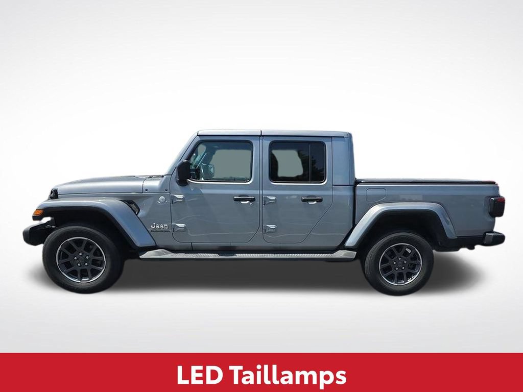 Used 2020 Jeep Gladiator Overland w/ LED Lighting Group AWD/4WD image 12