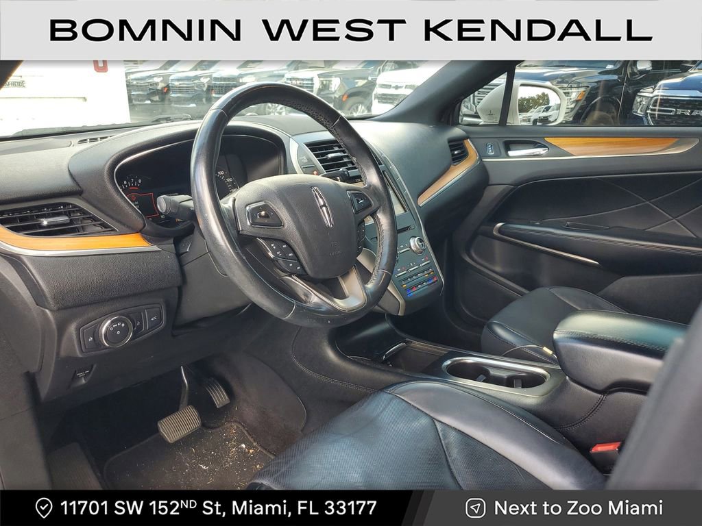 Used 2017 Lincoln MKC Reserve image 21