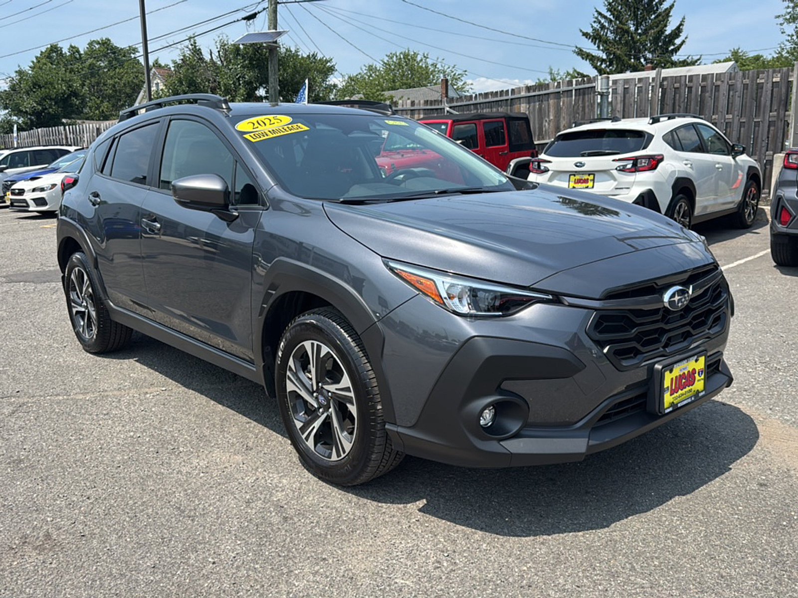 Used 2025 Subaru Crosstrek 2.5i Premium AWD/4WD image 4