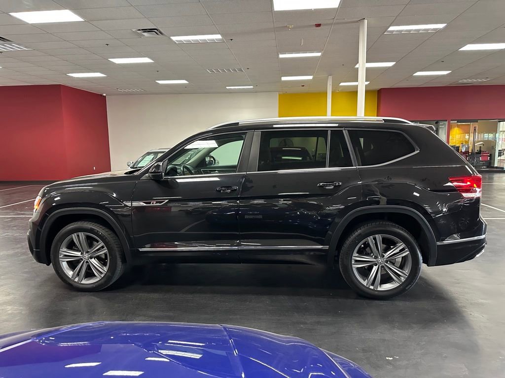 Used 2021 Volkswagen Atlas SE w/ Panoramic Sunroof Package FWD image 4