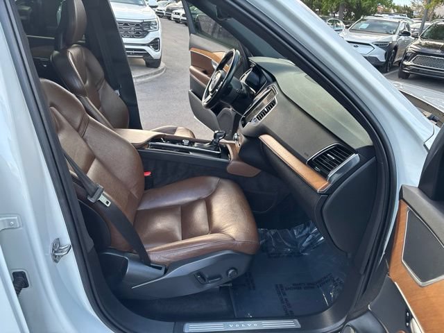 Used 2021 Volvo XC90 T6 Momentum w/ Advanced Package AWD/4WD image 38