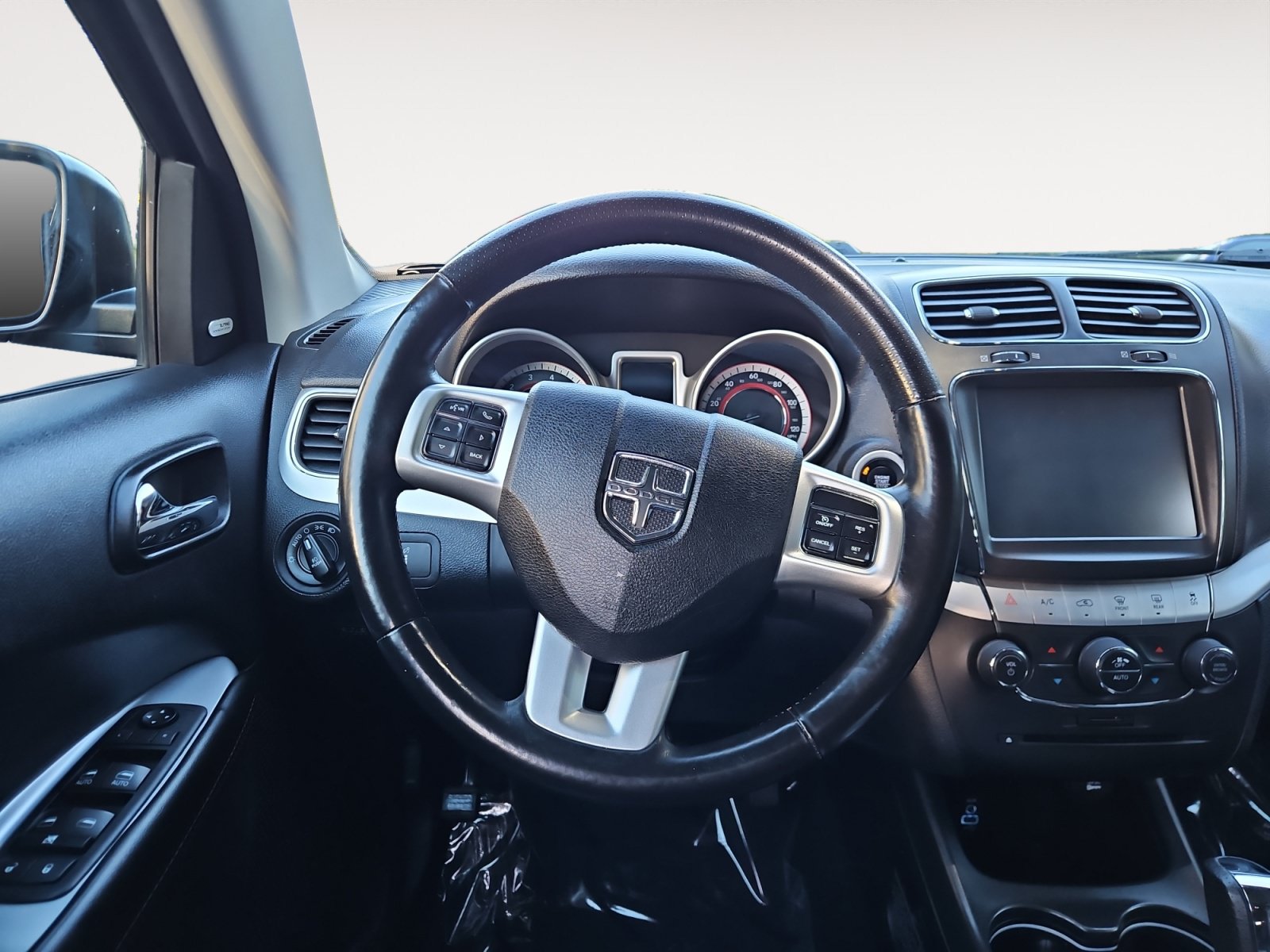 Used 2018 Dodge Journey GT w/ Nav & Sun Group AWD/4WD image 9