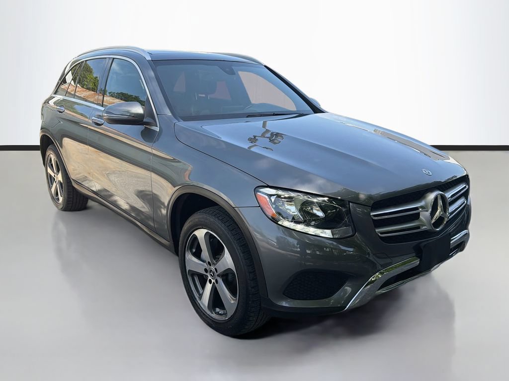 Used 2018 Mercedes-Benz GLC 300 4MATIC w/ Premium Package image 1