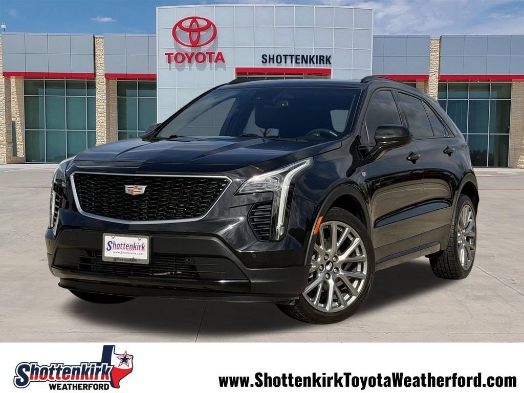 Used 2020 Cadillac XT4 Sport w/ Cold Weather Package FWD image 1