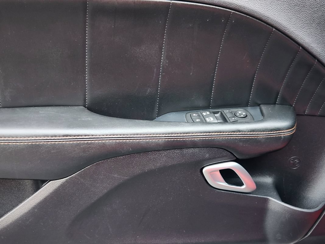 Used 2016 Dodge Challenger R/T Scat Pack RWD image 29