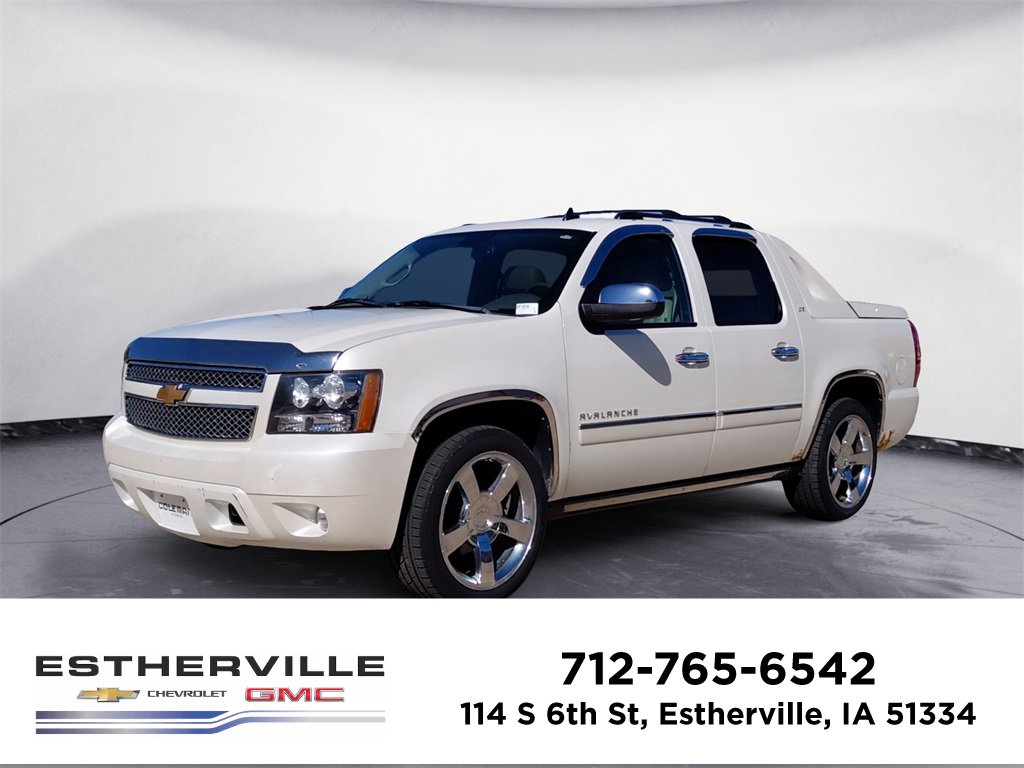 Used 2012 Chevrolet Avalanche LTZ image 1