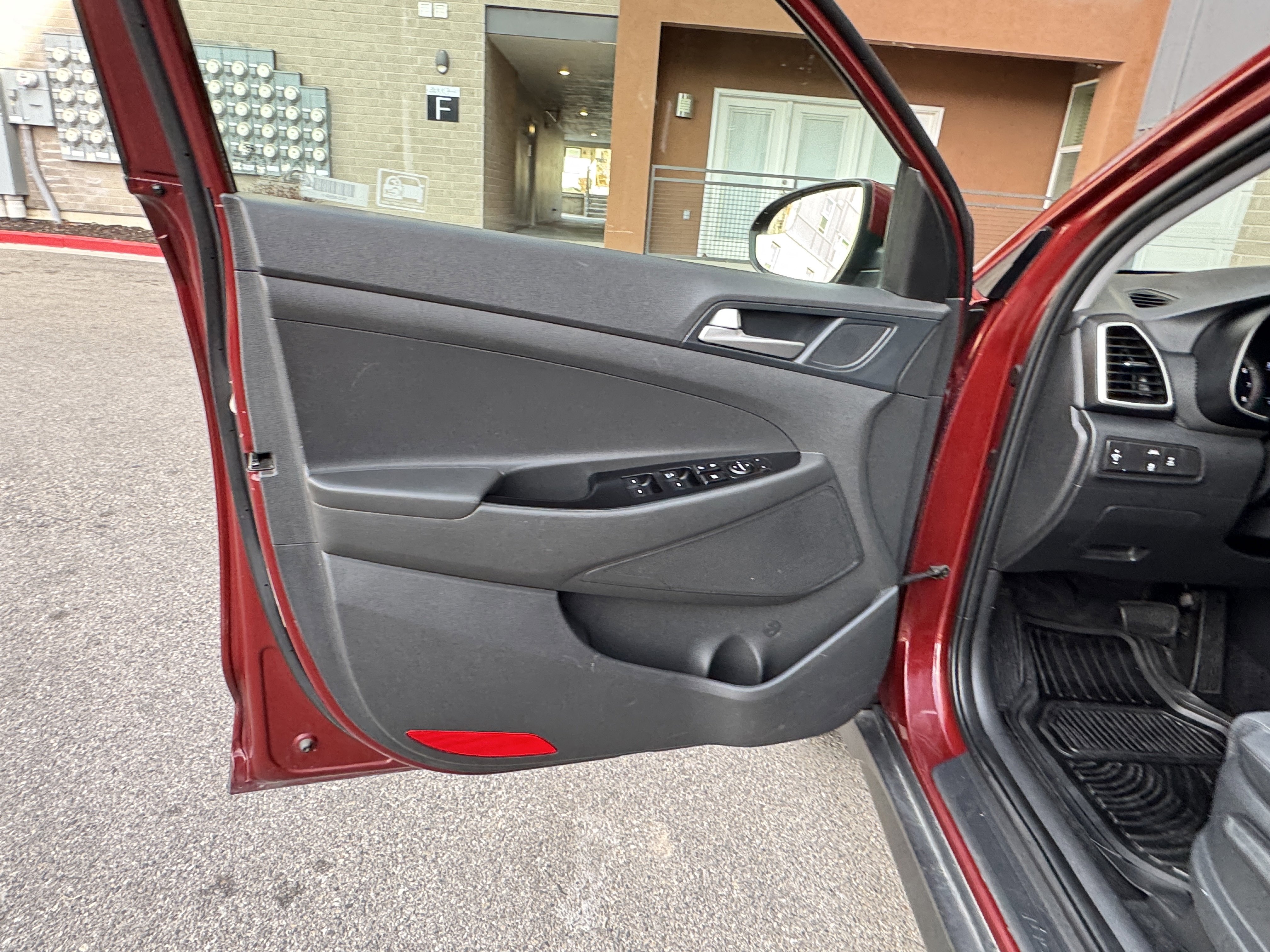 Used 2020 Hyundai Tucson SE AWD/4WD image 19