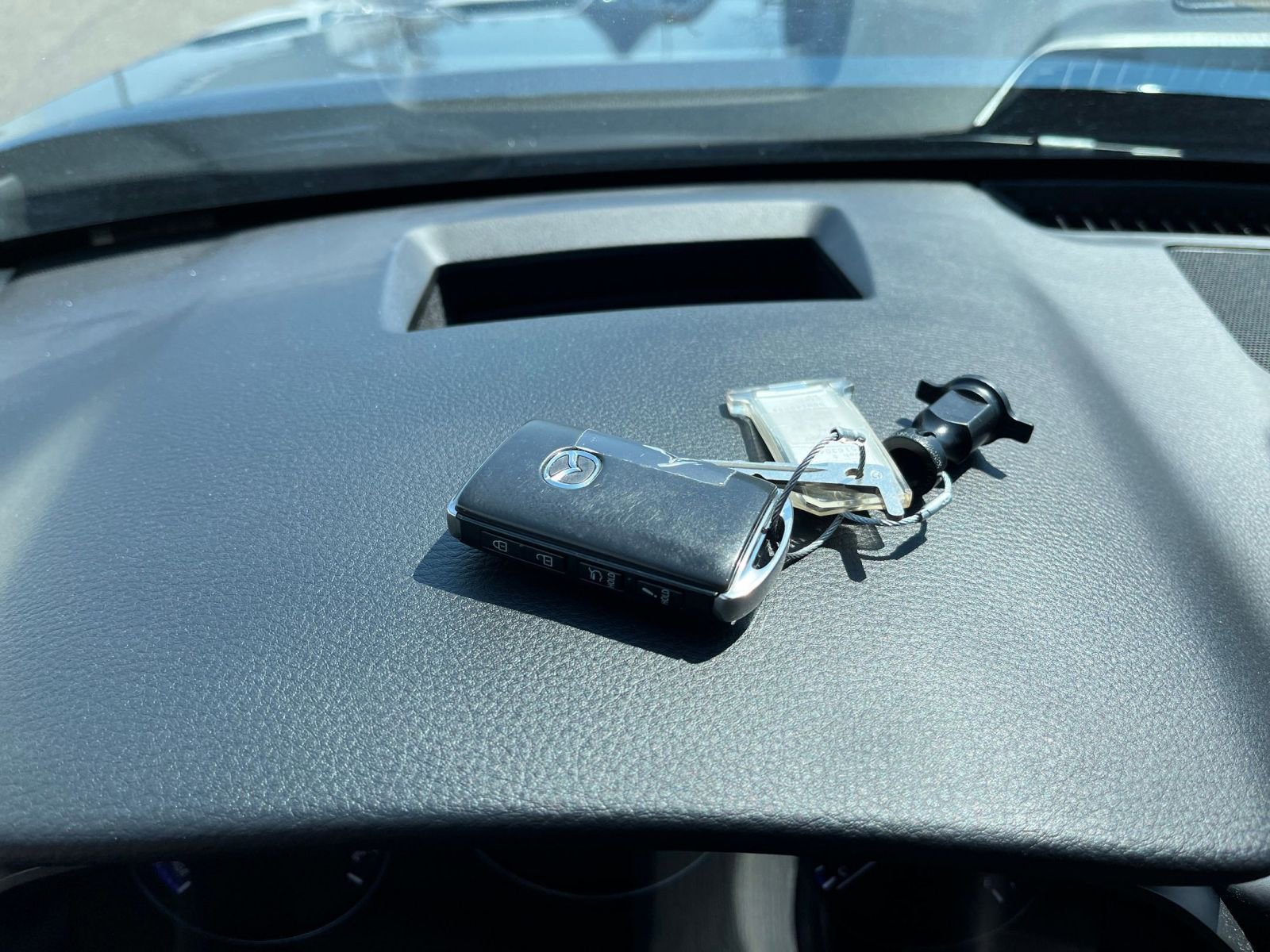 Used 2025 MAZDA CX-50 2.5 Hybrid w/ Premium Plus Pkg image 21