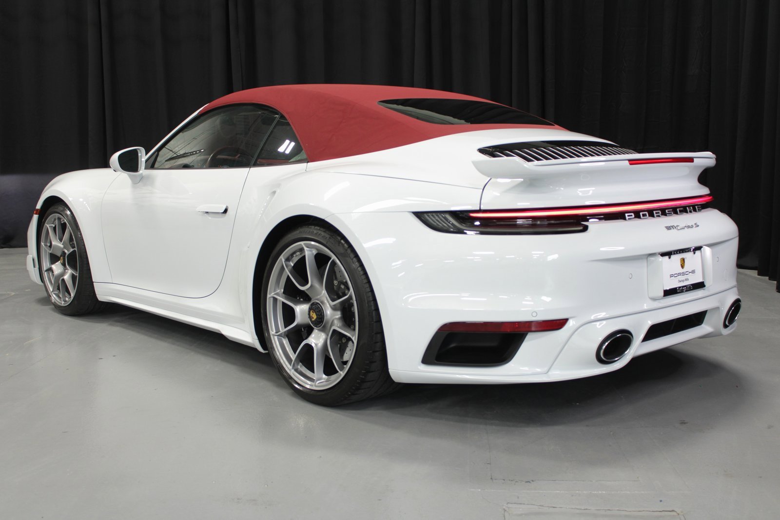 Certified 2023 Porsche 911 Turbo S w/ 911 Turbo Sportdesign Package image 3