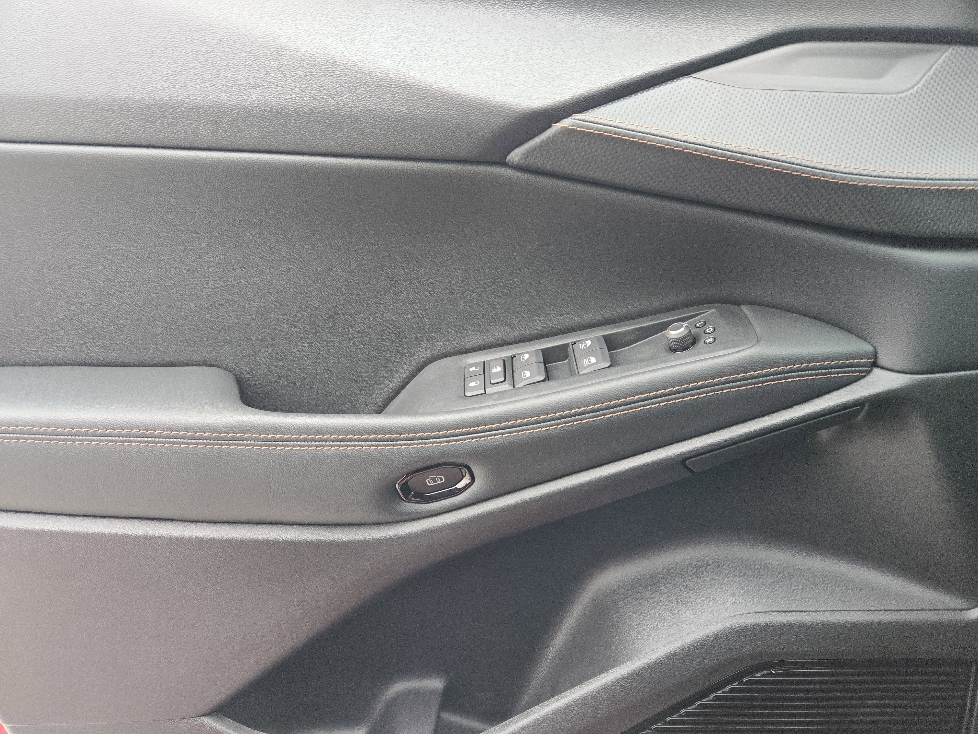 New 2026 Jeep Cherokee Limited image 18