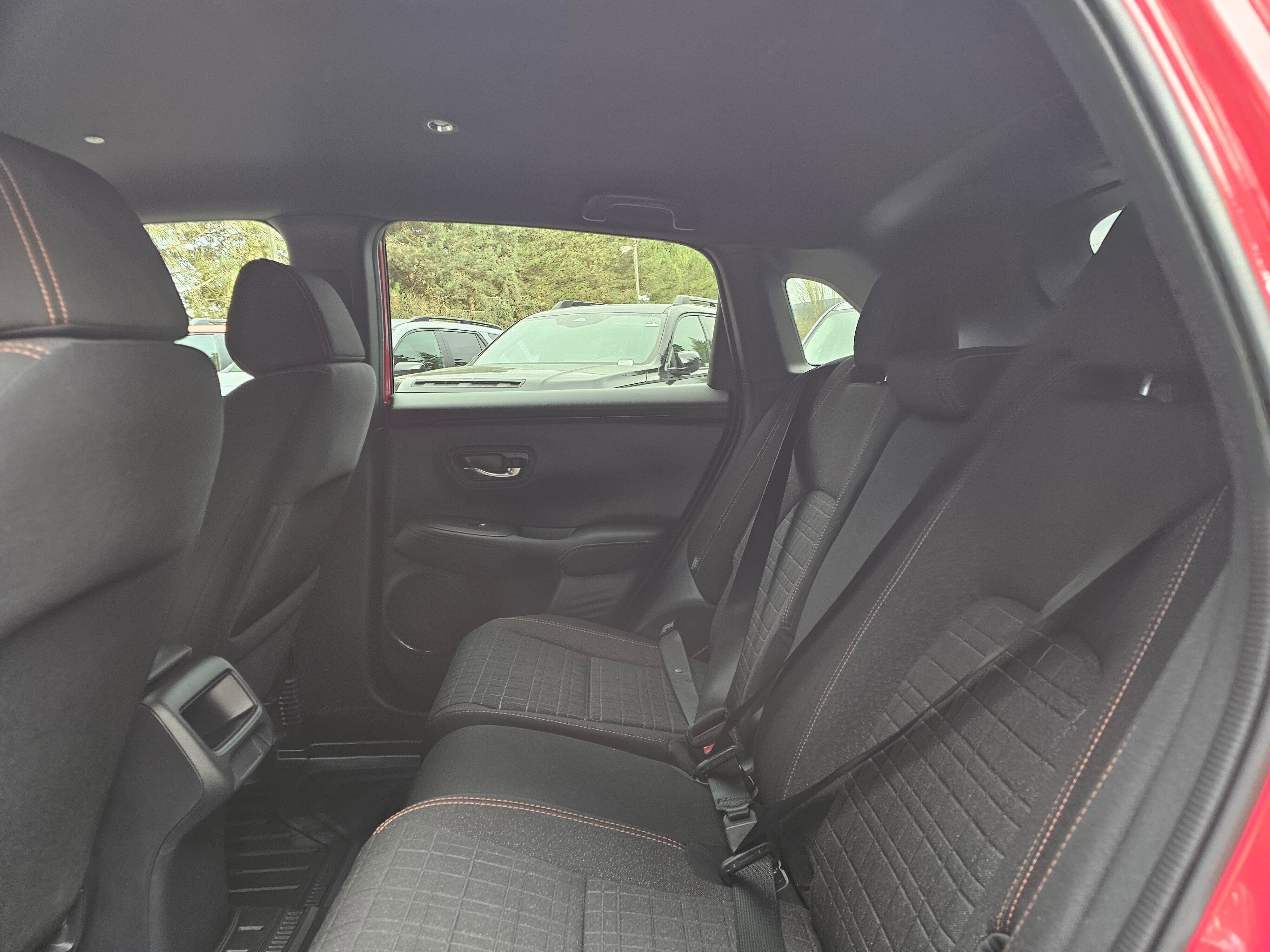 Certified 2025 Honda HR-V Sport image 19