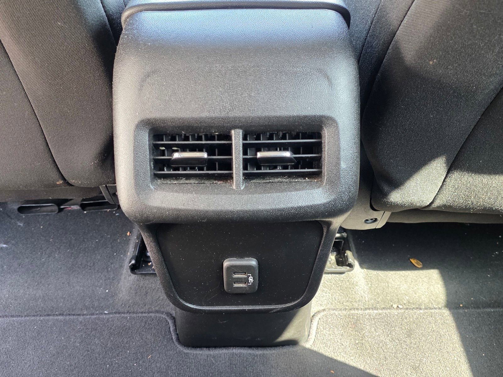 Used 2022 Chevrolet Equinox LT FWD image 9